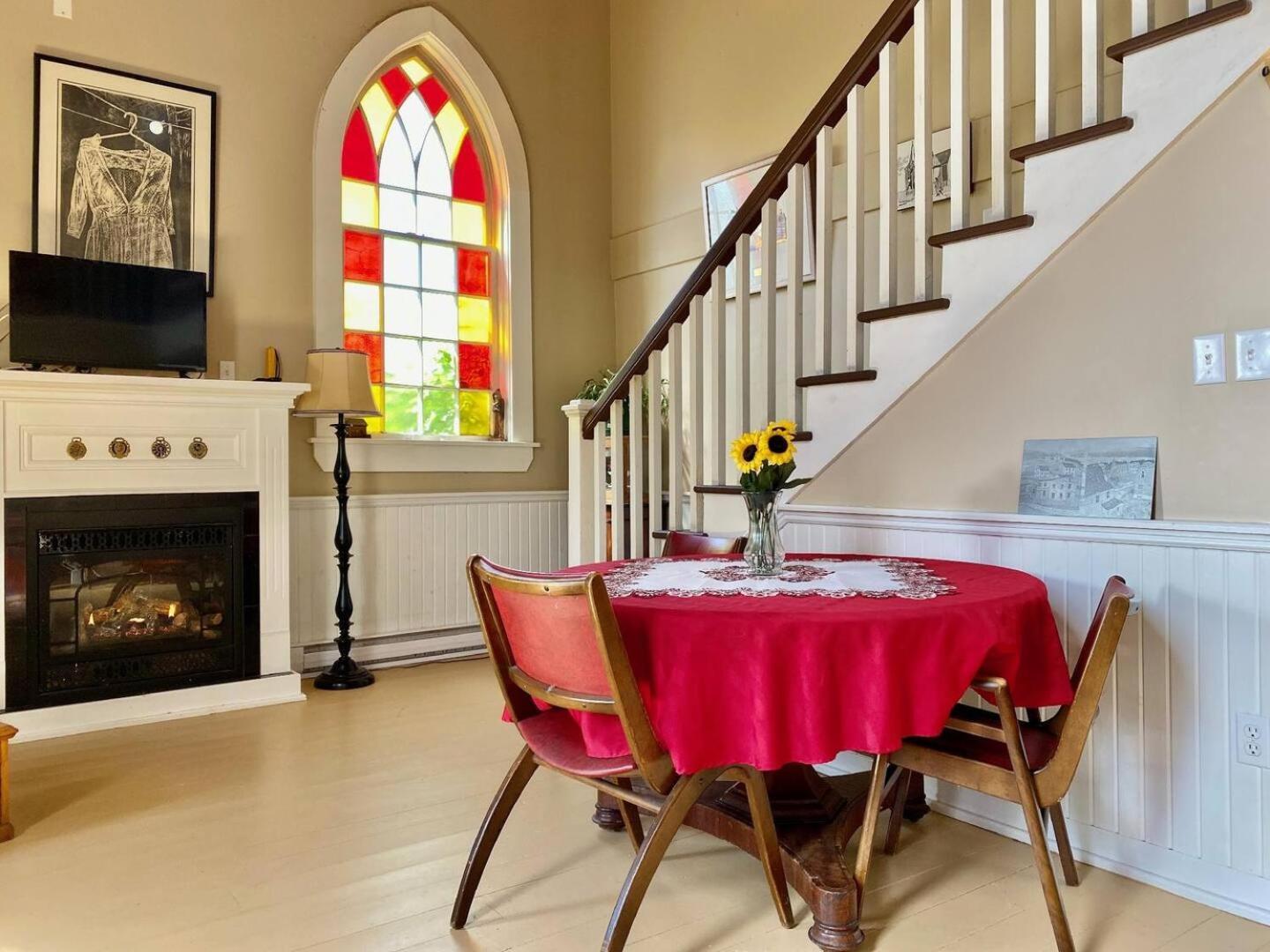 Unique Stay! Converted Church In Idyllic Location Saint-Jean de Terre-Neuve Extérieur photo